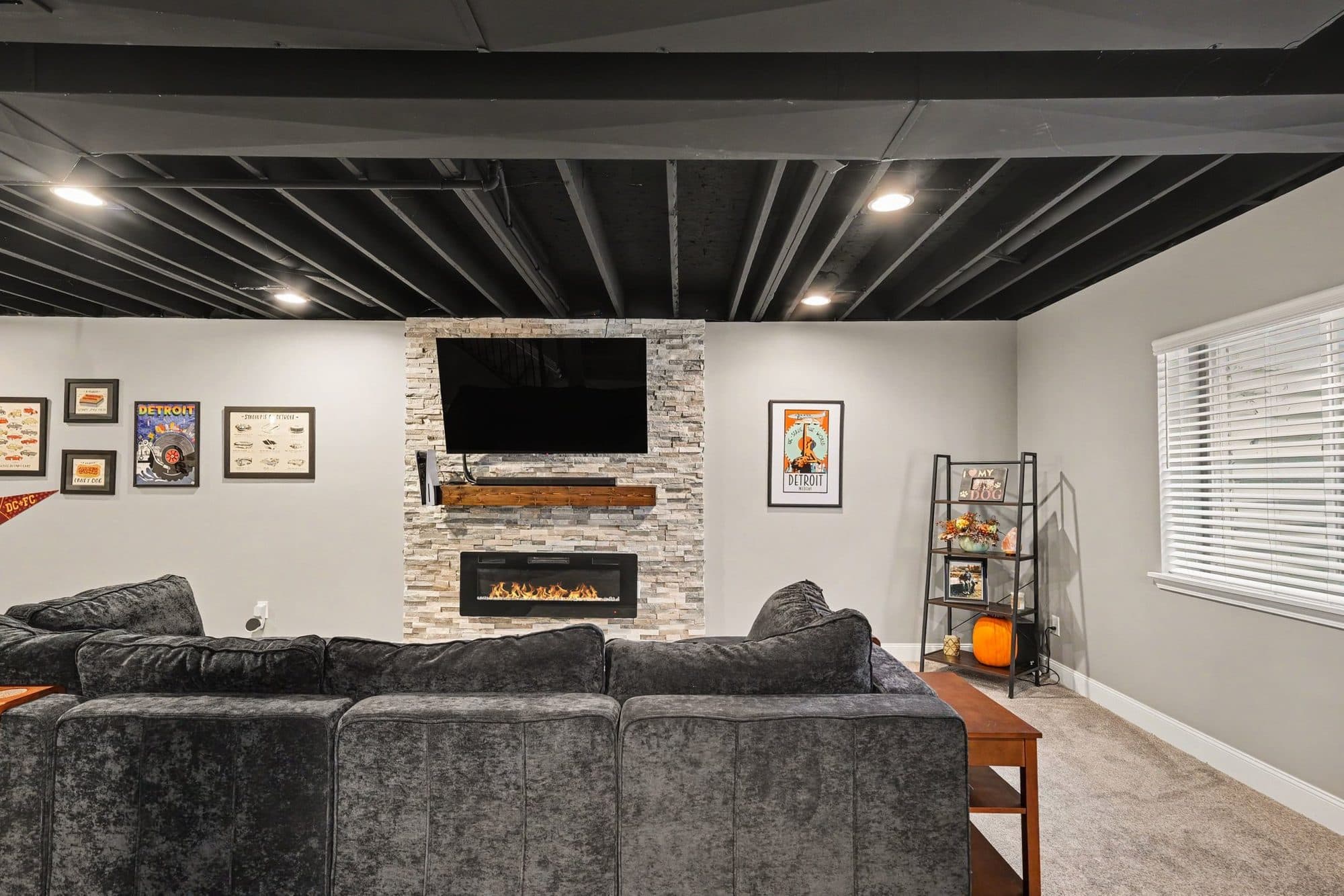 49756 Labaere Drive, thumbnail 30