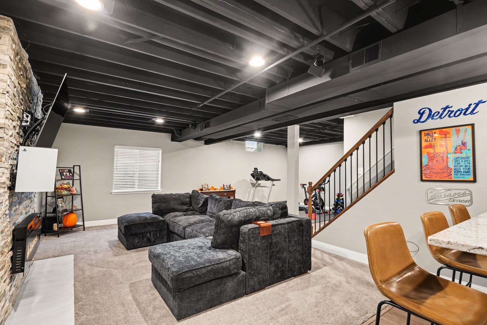 49756 Labaere Drive, thumbnail 31