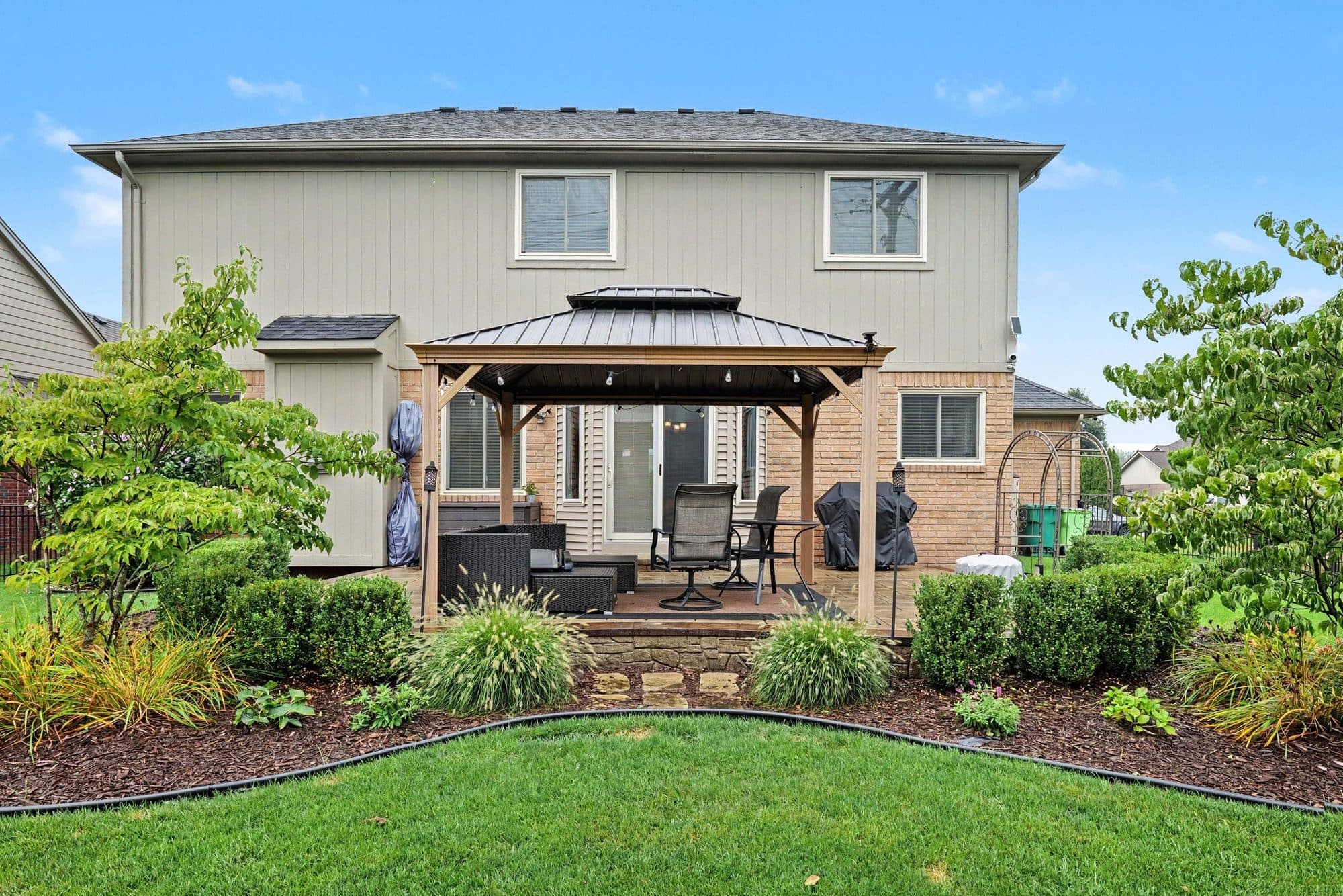 49756 Labaere Drive, thumbnail 36