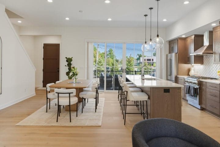 668 Maple Street, thumbnail 10