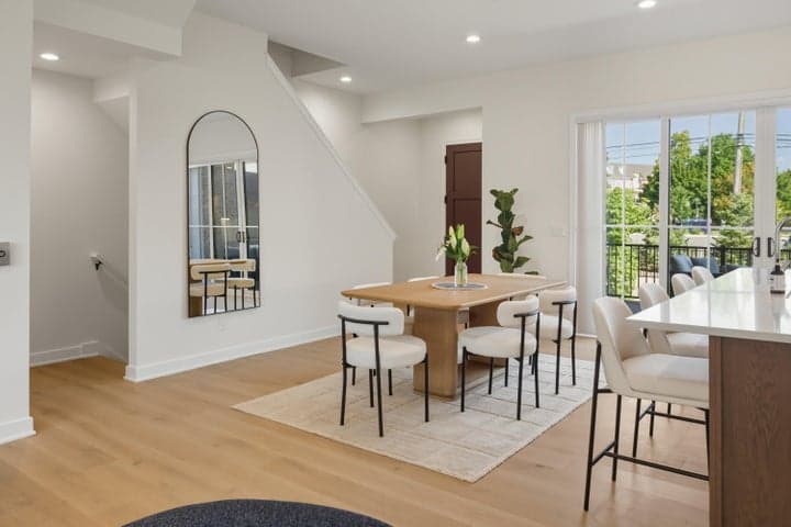668 Maple Street, thumbnail 12