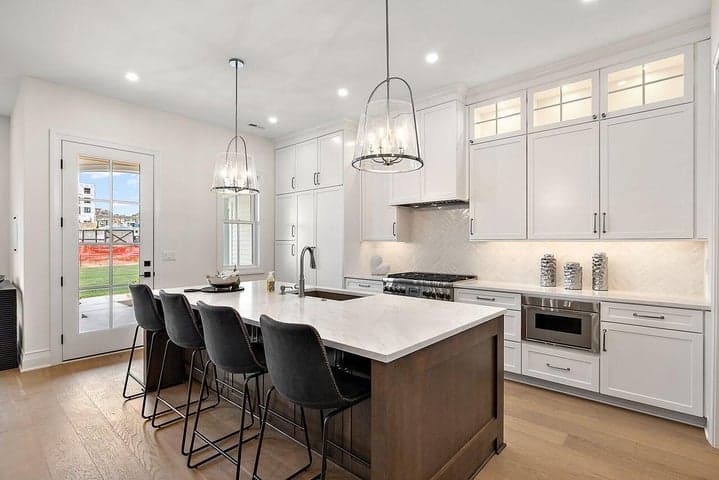 203 Mill Circle, thumbnail 4
