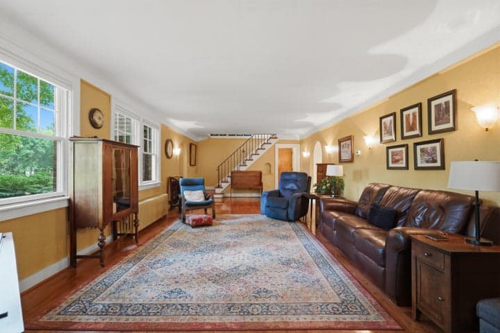 215 Hill Street, thumbnail 10