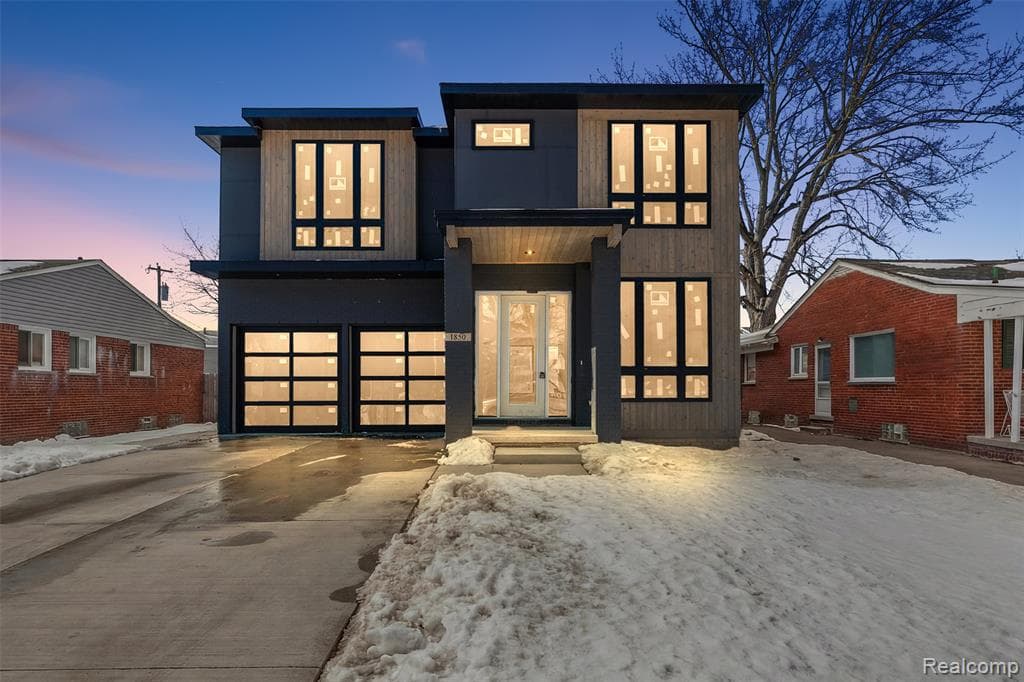 1850 SHIPMAN Boulevard, photo 1