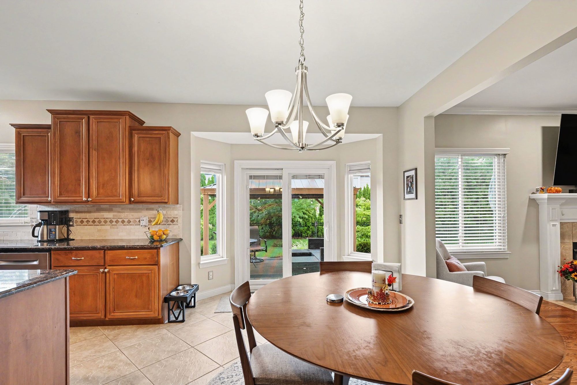 49756 Labaere Drive, thumbnail 12